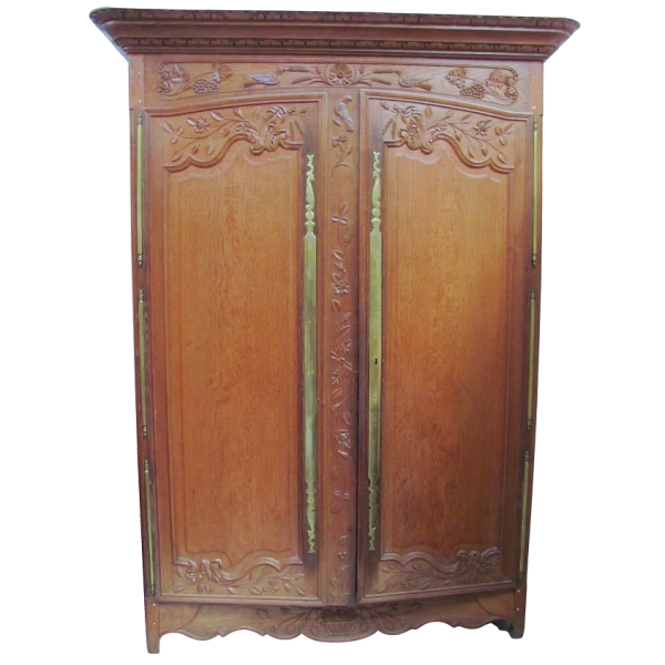 Armoire normande de mariage en bois