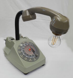 Lampe téléphone 70's